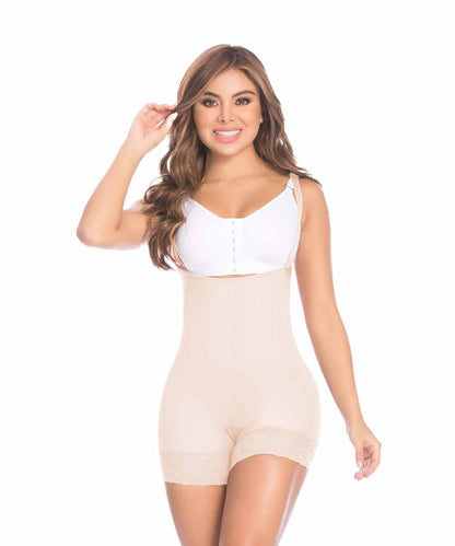 Medium-Control Short Girdle Ref. 11075